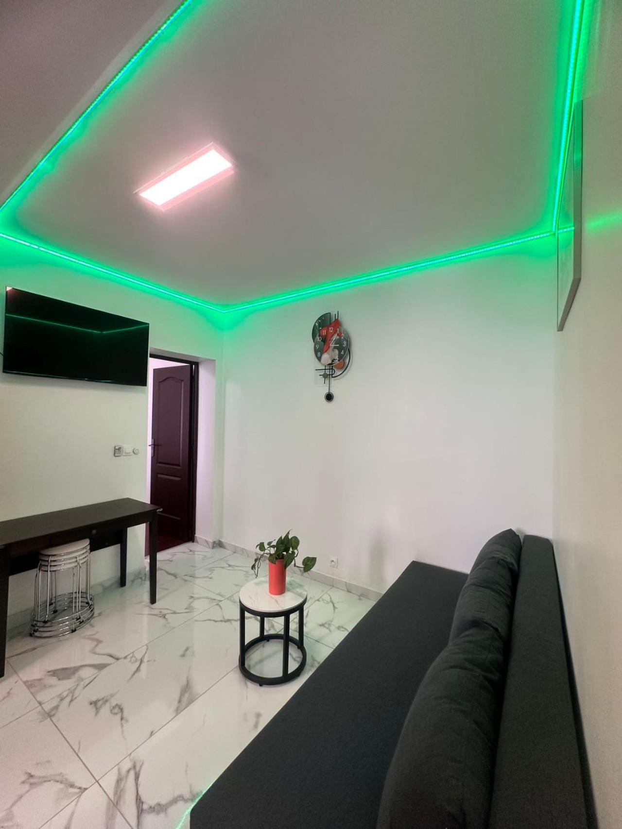 Superbe Appartement Renove Au Coeur De La Capitale パリ エクステリア 写真